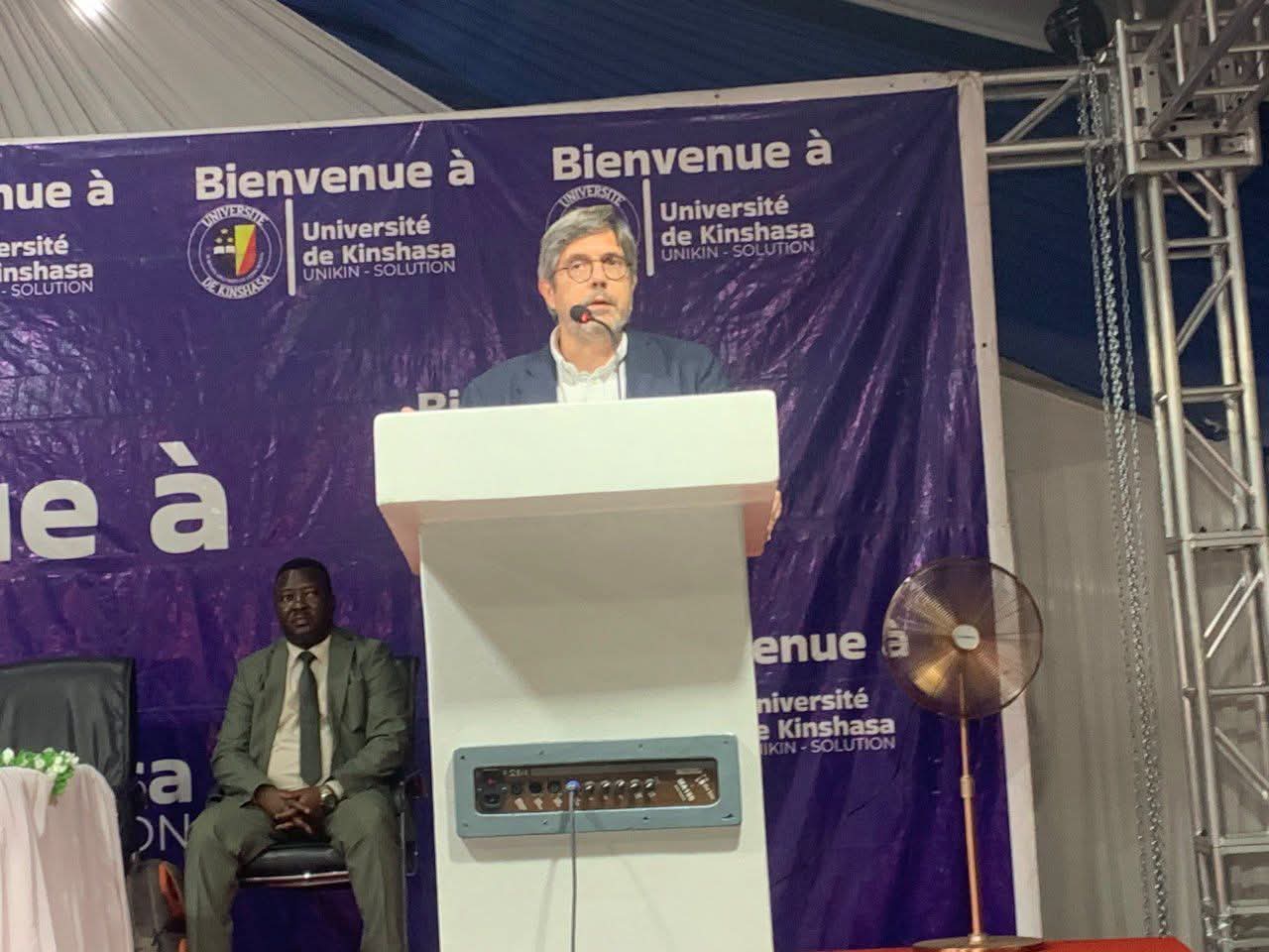 Économie numérique : Hervé Jacquemin présente les paiements mobiles comme un levier pour élargir l’accès aux services financiers