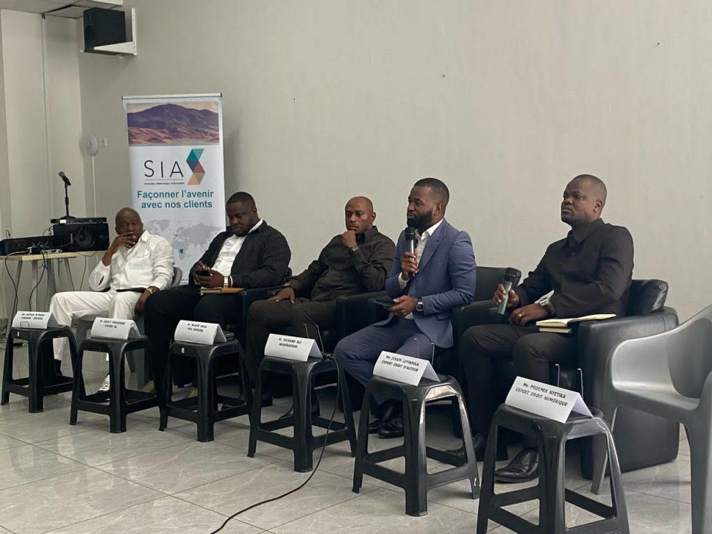Kinshasa: L’appartenance du droit d’auteur des œuvres produites par l’intelligence artificielle au cœur du débat