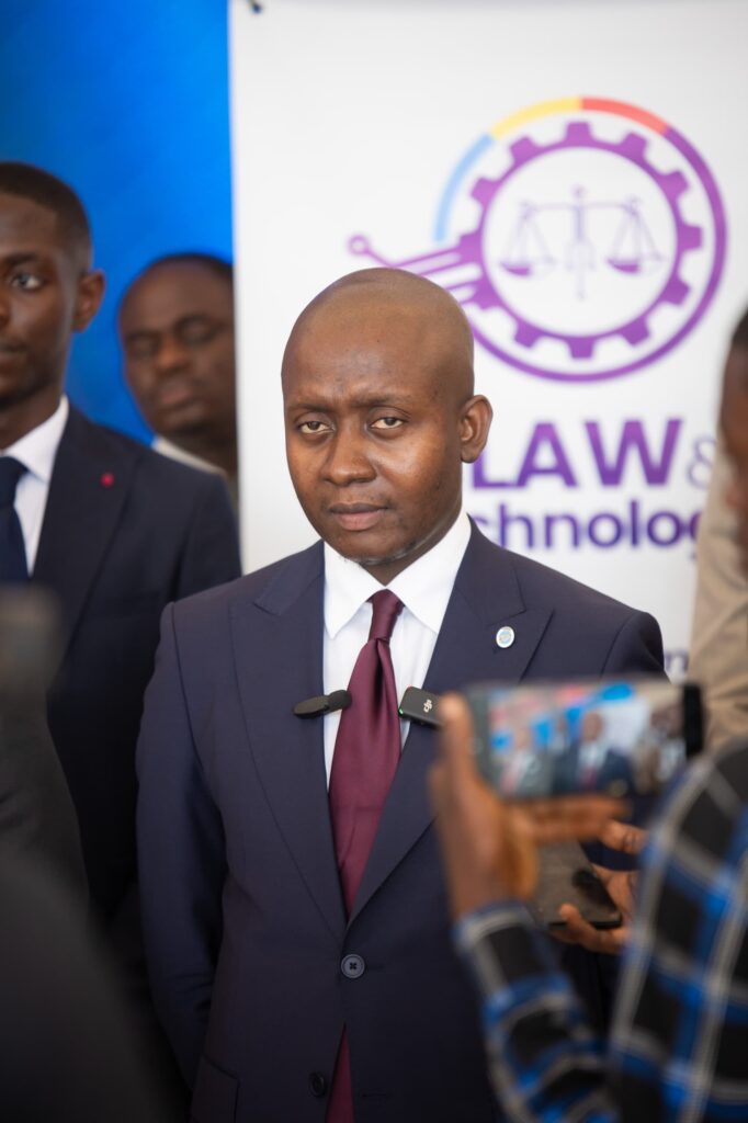 TRIBUNE : Du Ministère du Numérique, Ministère des PTN au Ministère de l’Économie Numérique – Enjeux et défis du nouvel ordre du numérique congolais (Me Prosper NTETIKA)