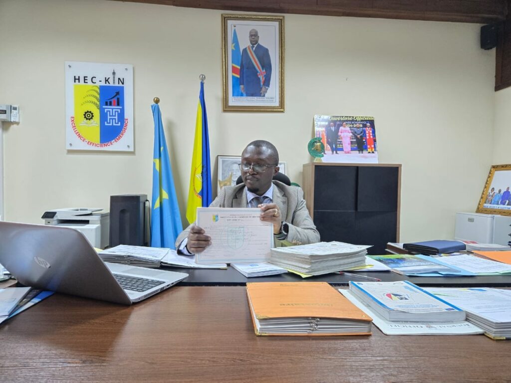 RDC : À découvrir en ligne 13 574 diplômes désormais disponibles à la Haute École de Commerce de Kinshasa
