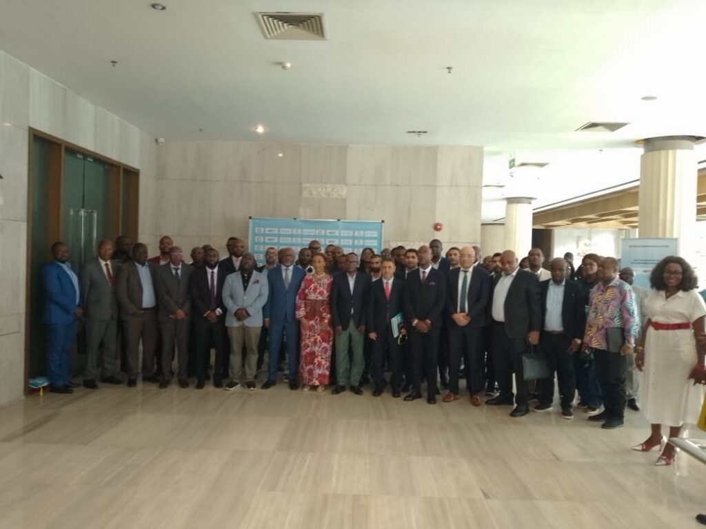 RDC : L’UGPTN lance une mobilisation précoce du préachat de capacité internet international pour 33 administrations publiques