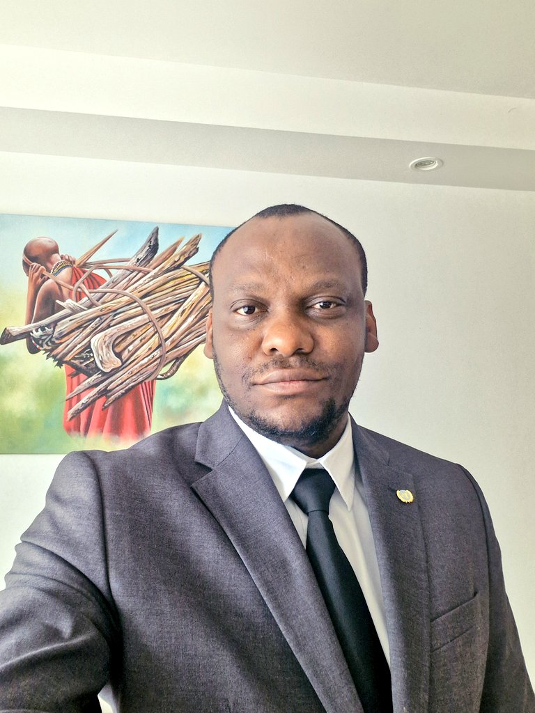 [TRIBUNE] Un an à Nairobi sans argent liquide : Réflexion d’un Congolais sur la révolution du paiement mobile (Ikele Likwango)