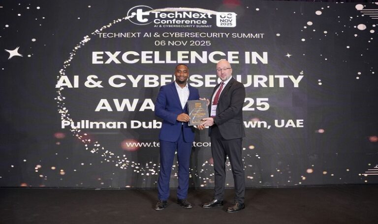 Tech Next Awards : Eliel Mulumba récompensé à Dubaï pour son engagement en cybersécurité industrielle