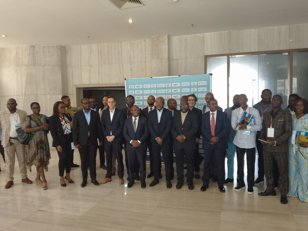 RDC : L’UGPTN lance la concertation pour accélérer les investissements dans la dorsale nationale en fibre optique