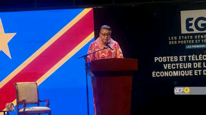 RDC : La PM Judith Suminwa clôture les états généraux des postes et télécommunications au nom du Président de la République