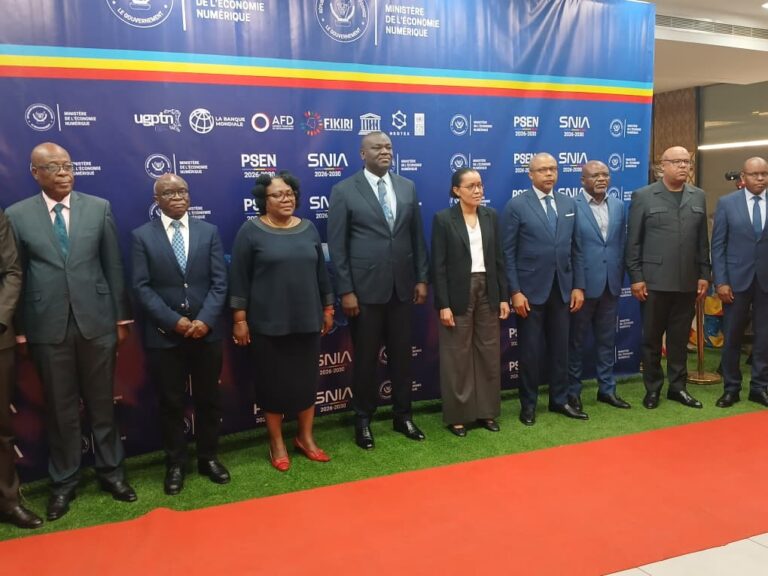 RDC: Kibassa Maliba reçoit les versions validées du Plan stratégique de l’économie numérique et de la Stratégie nationale d’intelligence artificielle