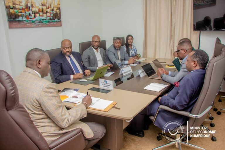 Pesaflow en RDC pour simplifier les procédures officielles