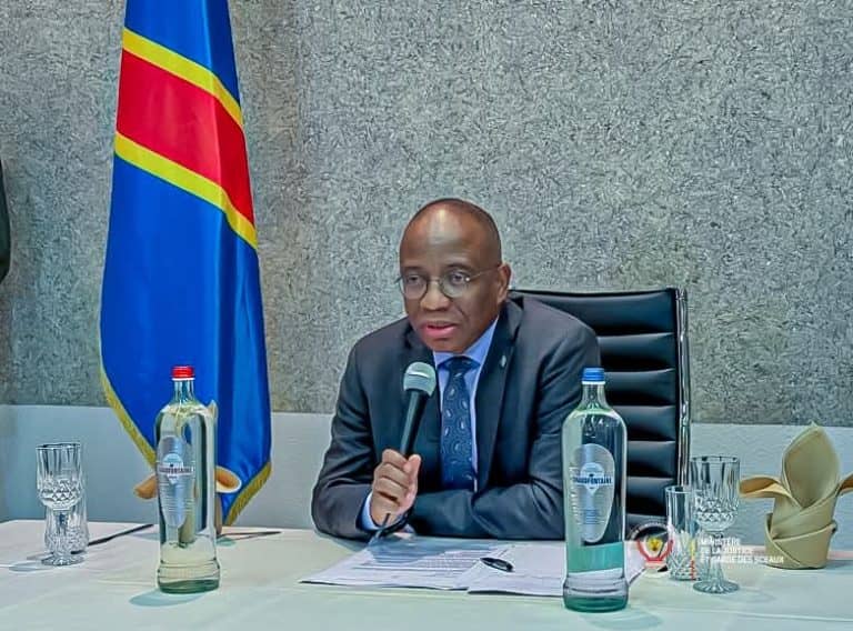 L’étau se resserre en RDC autour des auteurs de violences en ligne